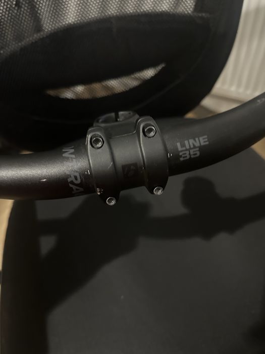 Kierownica i mostek Bontrager (Trek Remedy 8)