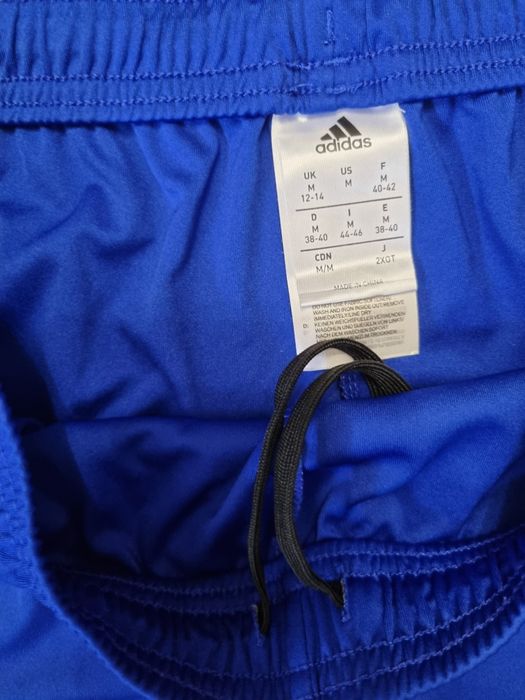 Spodenki Adidas M 38
