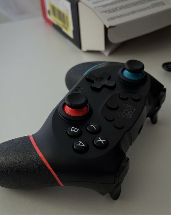 Бездротовий геймпад Diswoe Wireless Controller Nintendo Switch / PC
