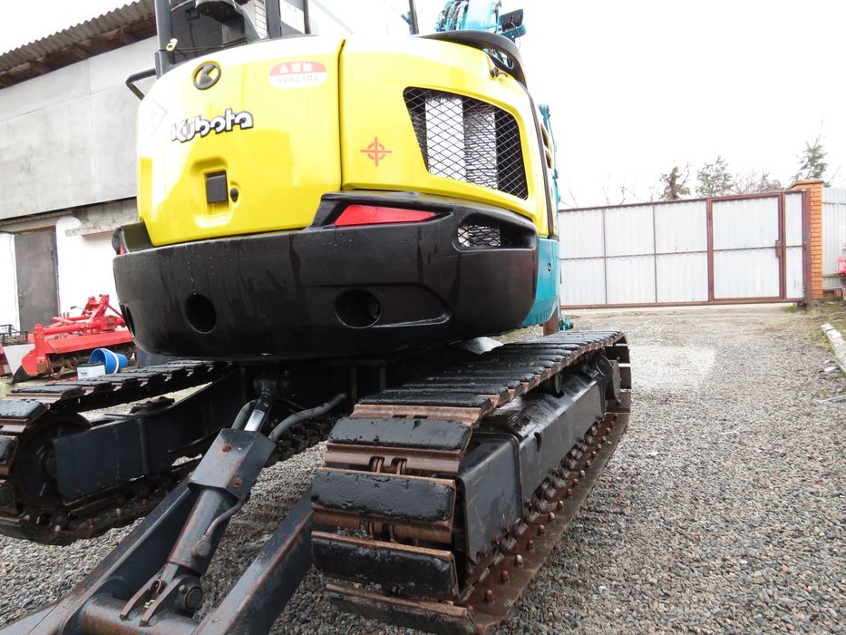 Мініекскаватор Кубота Янмар Kubota Yanmar