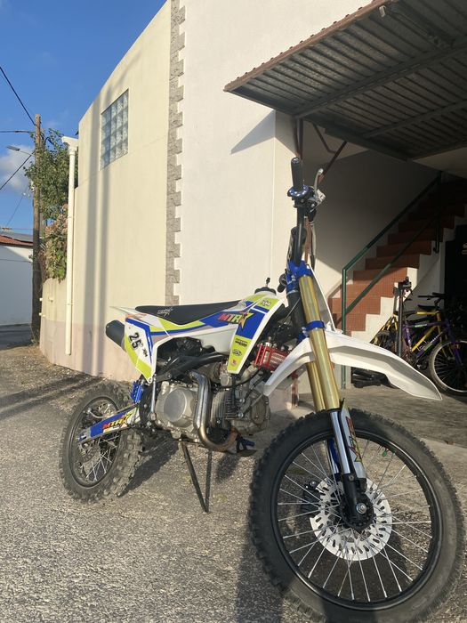 Pit Bike MTR 140 2025
