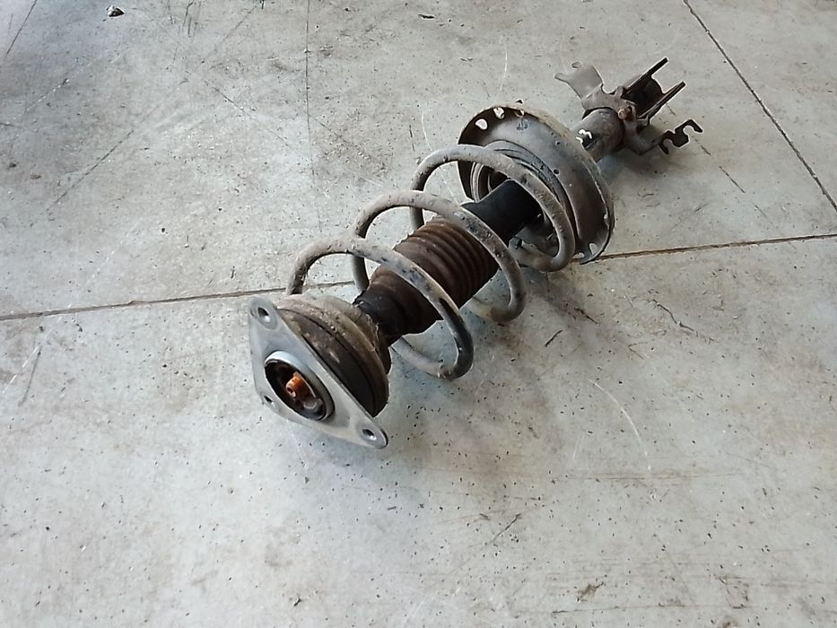 Suspensão frente esquerda RENAULT Clio III Société (SB_, SR_)