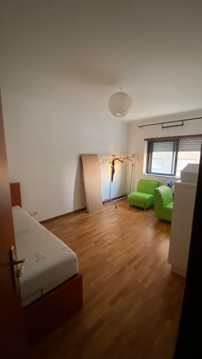 Quarto para alugar em braganca
