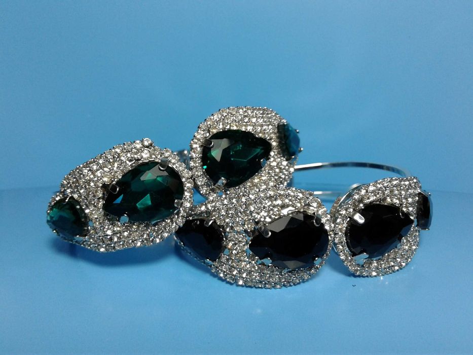 Браслет серебристый металл