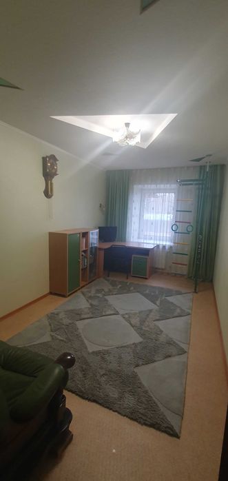 Продам два дома в одном  дворе 12соток Салтовка посёлок Кирова