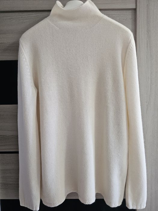 Amina Rubinacci  Италия  нежный  кашемировый свитер  л/хл