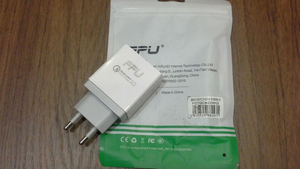 Сетевое зарядное устройство 4 x USB 3.1A Quiсk Charger QC 3.0
