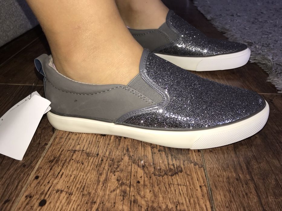Reserved buty nowe 36 -dł 23 cm