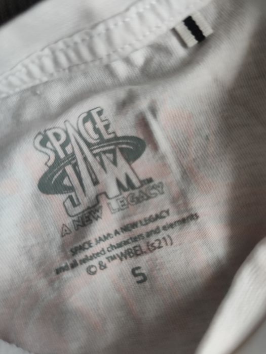 Футболка, куртка підліткова з вишивкою, шорти,