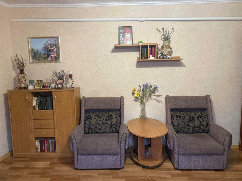 Продам будинок на вул. Леонтовича, буд. 25