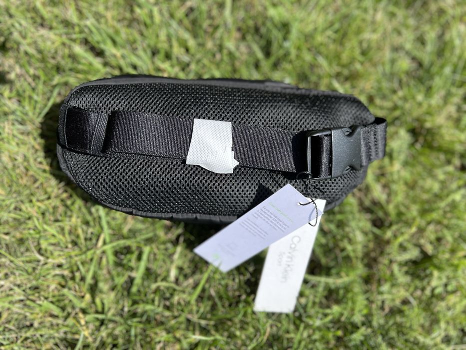 Нова сумка на пояс Calvin Klein All Day Waistpack бананка поясная