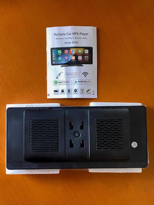 Leitor Multimédia Portátil 9,3" CarPlay e Android Auto Sem Fios!