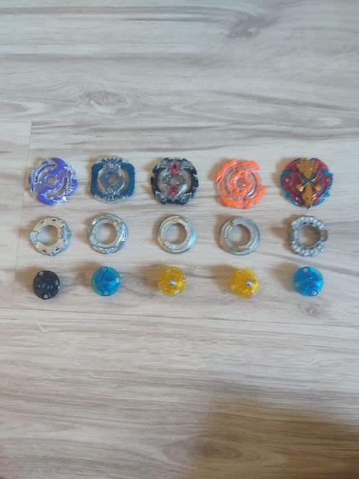 Бейблейди набор.