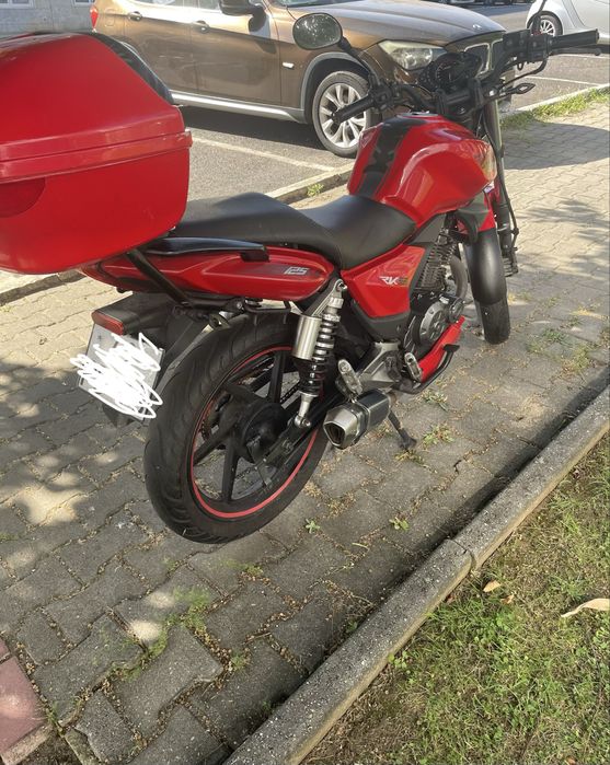 Keeway RKS 125 Vermelha | 2016 | Motor novo