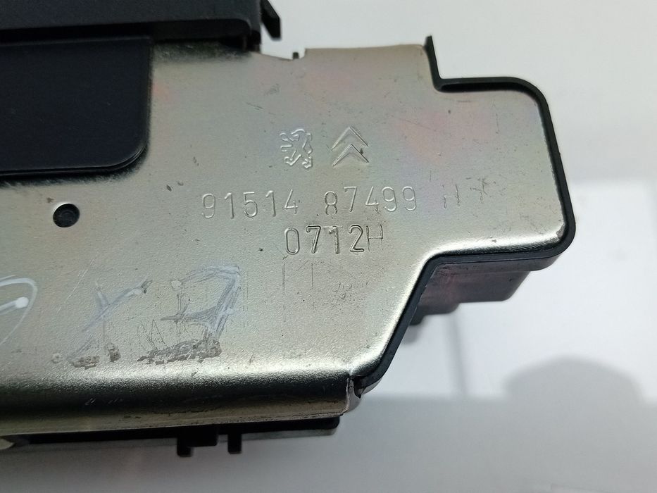 Fechadura / fecho da mala PEUGEOT 208