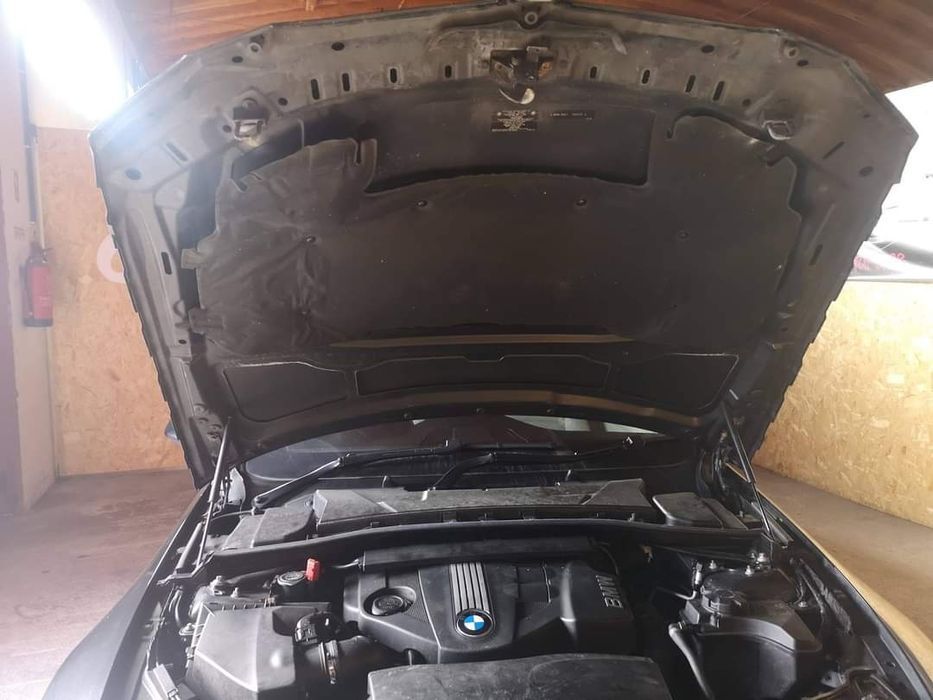 BMW E92 320d Pack M _ Para Peças