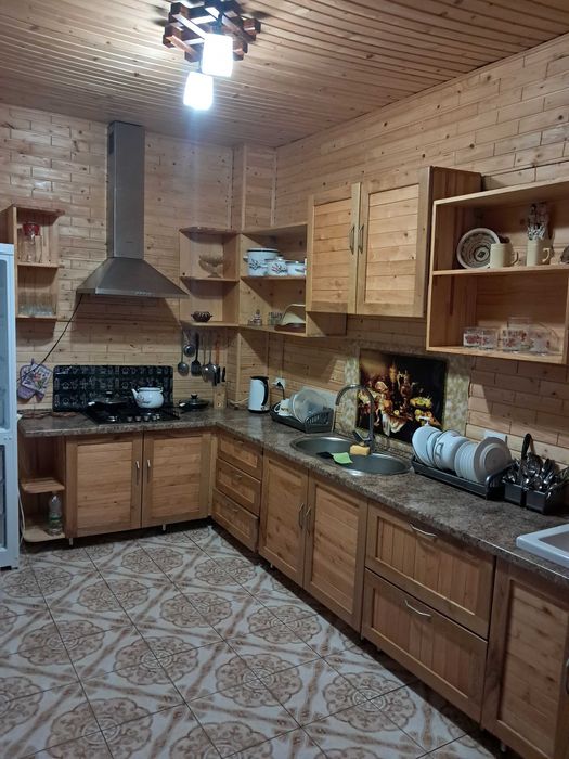 Проживання в с. Яблуниця,  біля "Буковель" телефонуйте на вацап, вайбер, телеграм 0673447453