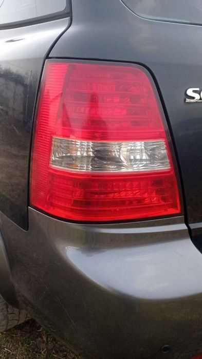 Фари, ліхтарі, протитуманки Kia Sorento 2002–2014