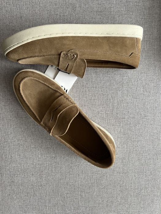 ZARA замшеві  лофери 43р.нові