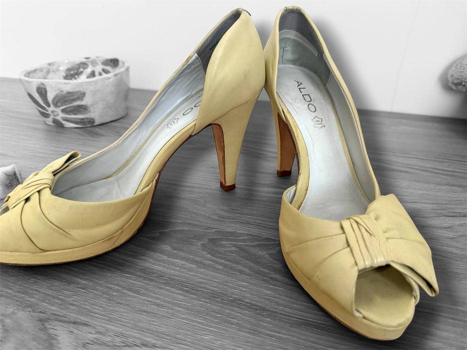 ALDO – skórzane szpilki peep toe skóra naturalna 10 cm efektowny limonkowo-zielony kolor