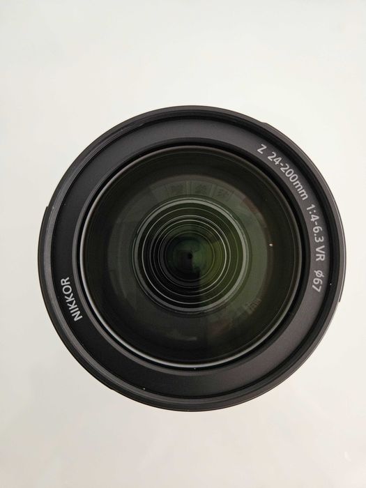 Objectiva Nikkor Z 24-200 mm f/4-6.3 VR