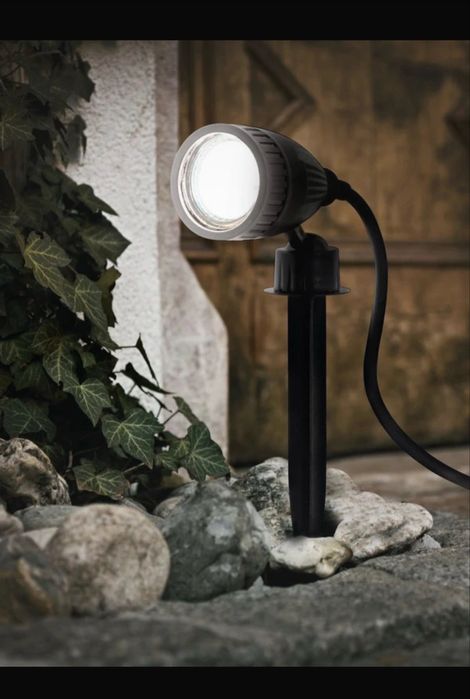 LEMA lampa ze szpikulcem,oprawa wbijana w ziemie