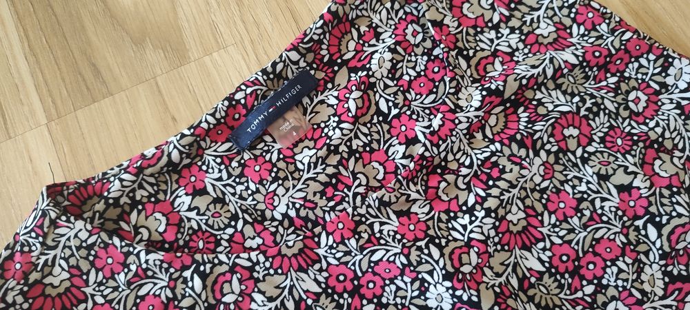 Sukienka Tommy Hilfiger, kwiaty, S 36, prosta