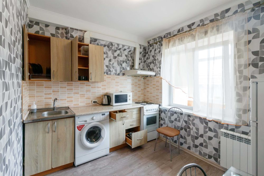 ПОСУТОЧНО-ПОЧАСОВО,1-к.кв 4мин метро  Оболонский пр31 ЗНИЖКИ В ОПИСІ!!