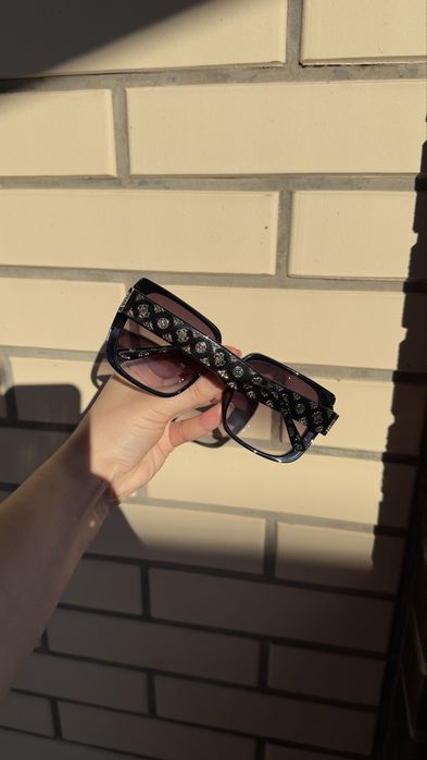 Сонцезахисні окуляри GUESS оригінал