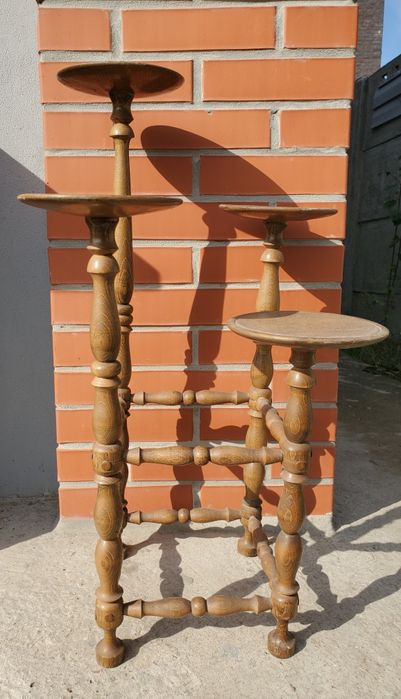 Подставка под вазоны для цветов