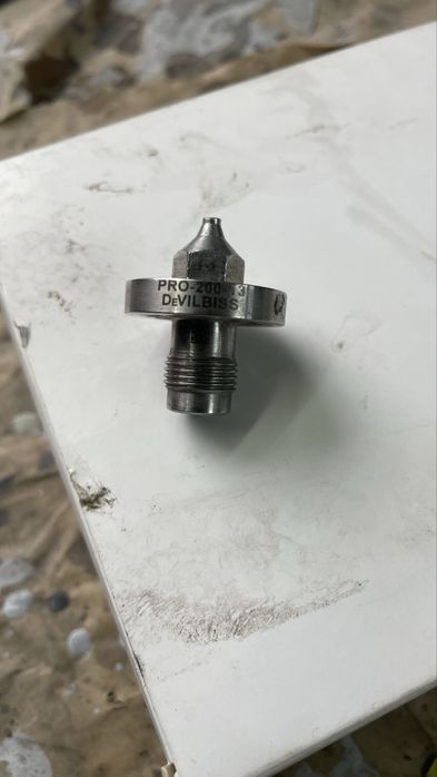 Продам дюзу 1.3 краскопульт девілбіс