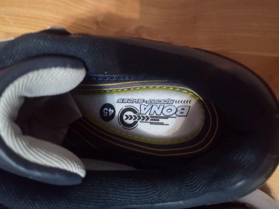 Нові кросівки Бона р.45 (маломірять на розмір), темно сині, ортоустілк