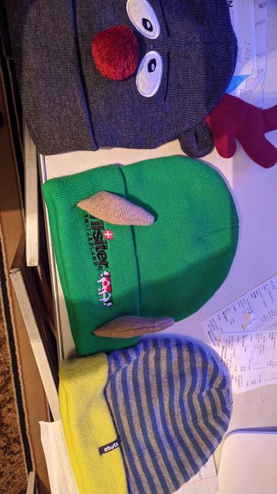 Детские шапки Barts, Clockhouse, Marvel