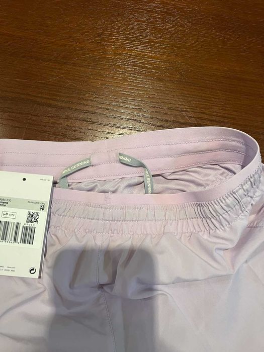 Шорти Nike жіночі бігові