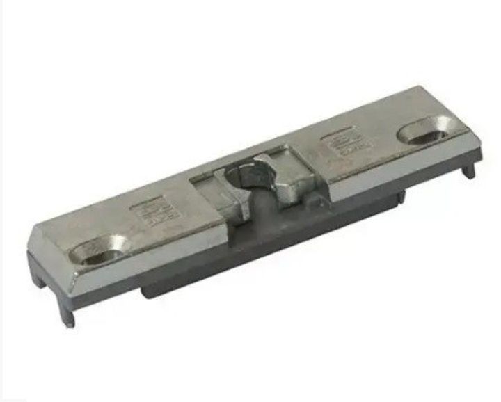 Блокиратор балконной металлопластиковой двери, 13 паз.