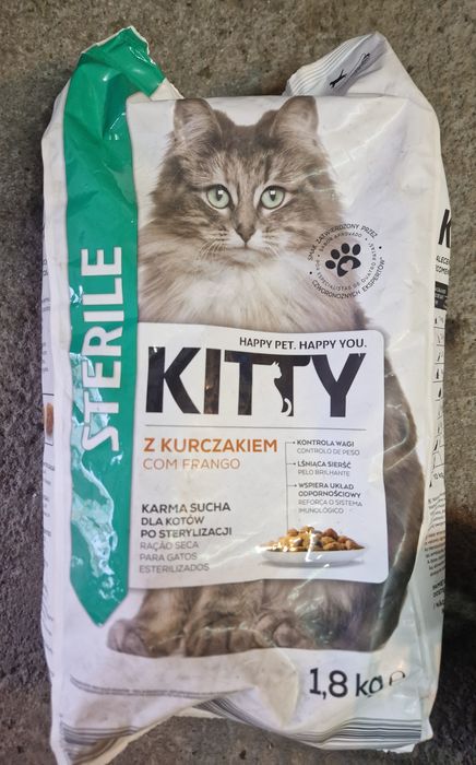 Karma kitty. Sucha karma + 20 puszek.