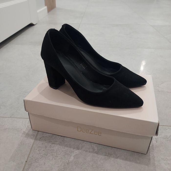 Czółenka buty na słupku