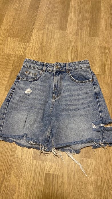 джинсовые шорты