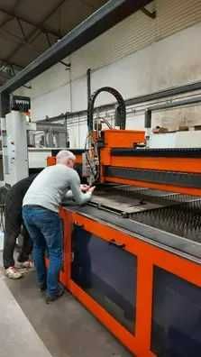 Conversão LASER CO2 corte de metais em LASER FIBRA