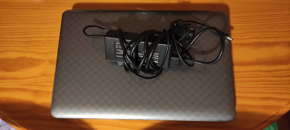 Portátil Toshiba Satellite L755