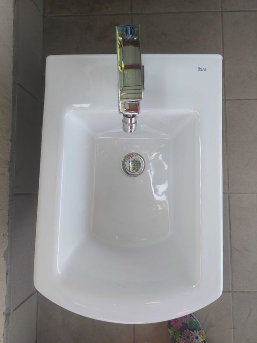 Bidet ROCA z baterią