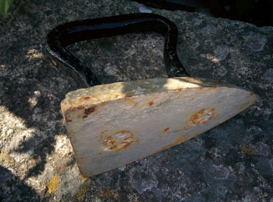 Ferro antigo engomar decoração velharia coleção