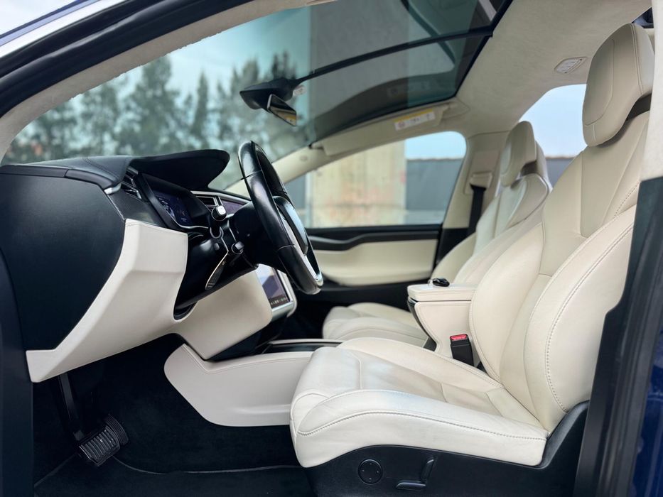 Tesla model X 100D