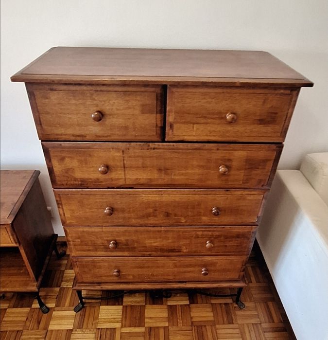 Cama casal em ferro+ mesinhas+ colchão