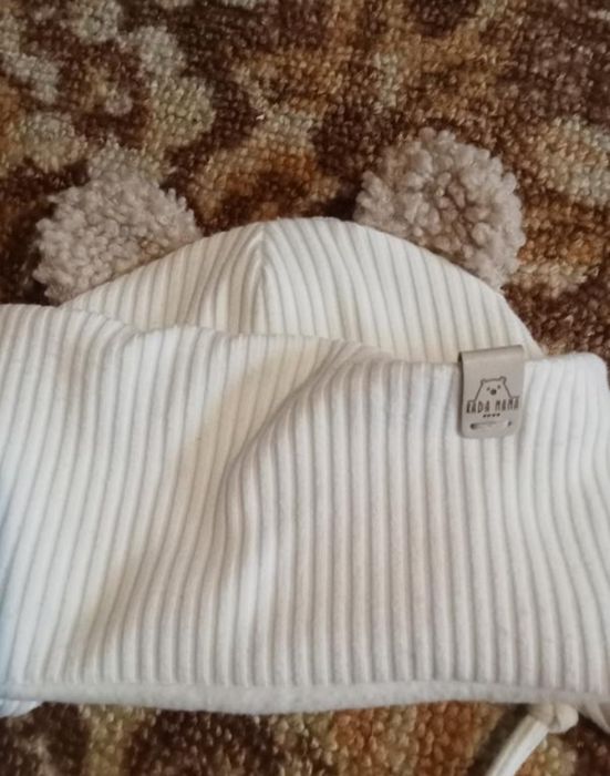 Демісезонна шапка для малюка 40-42