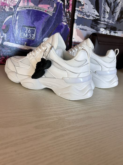 Кросівки весна літо натуральна шкіра кроси