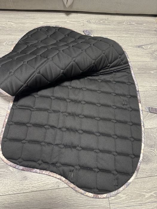 Комплект для коня виїздковий новий .Вальтрап і бинти.