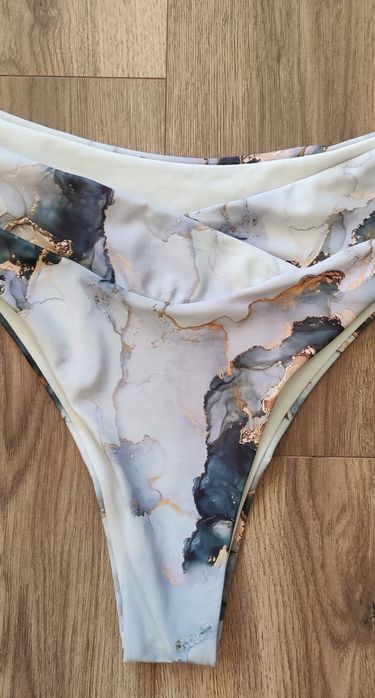 Бузковий роздільний купальник. Розмір: XL