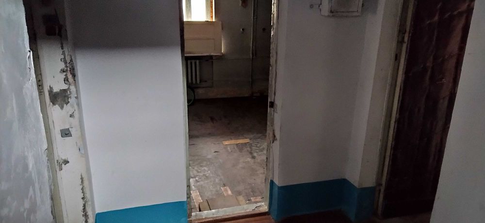 Нежитлове приміщення 47,9 м2, Кривий Ріг, вул. Сергіївська, 2