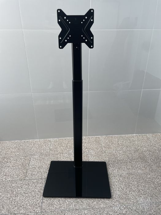 Suporte TV de chão até 45kg